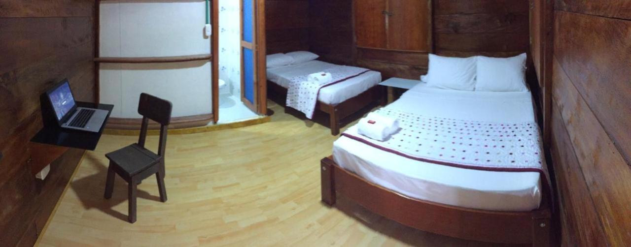 Hostal Cano Nevera La Macarena Room photo