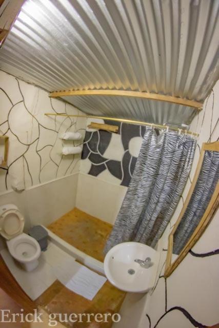 Hostal Cano Nevera La Macarena Exterior photo